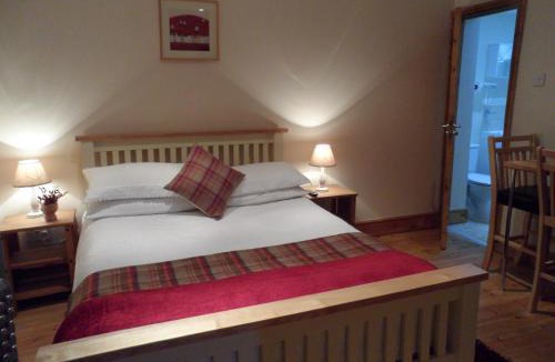 Knowle Sands House | The Stables - Deer Park Farm