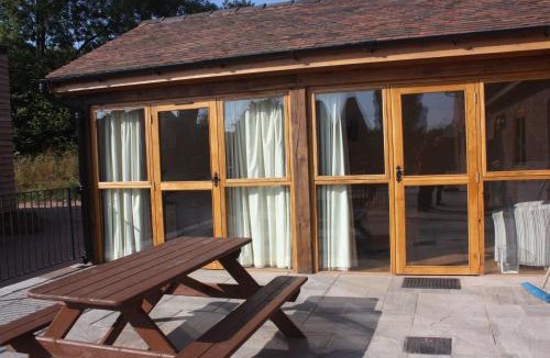 Little Cowarne House | The Stables