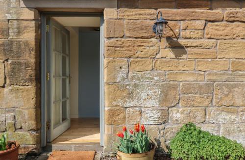 Cupar House | The Stables