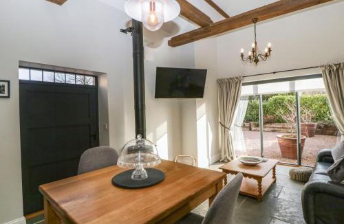 Hereford House | The Stables