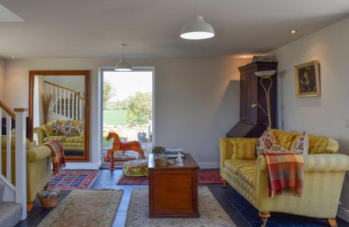 Knutsford House | The Stables