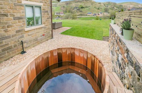 Littleborough House | The Stables