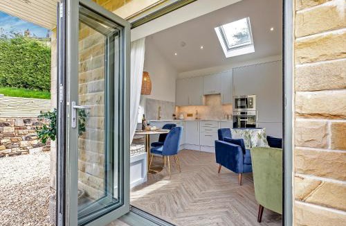 Littleborough House | The Stables