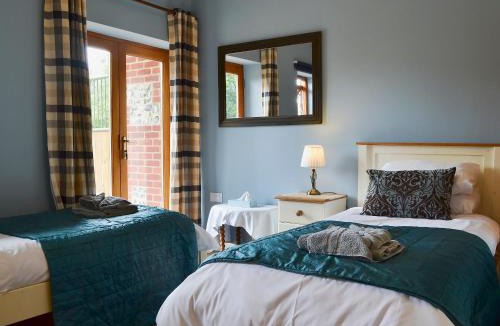 New Forest District House | The Stables