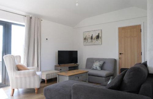 Kelmarsh House | The Stables