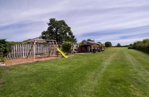 Earswick Apartment | The Stables Luxury House with Hot tub