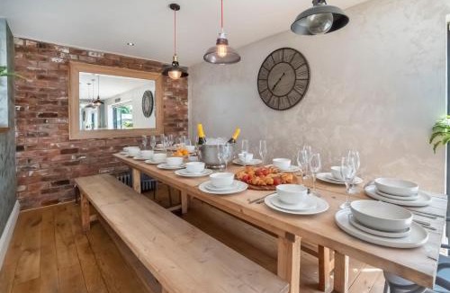 Earswick Apartment | The Stables Luxury House with Hot tub