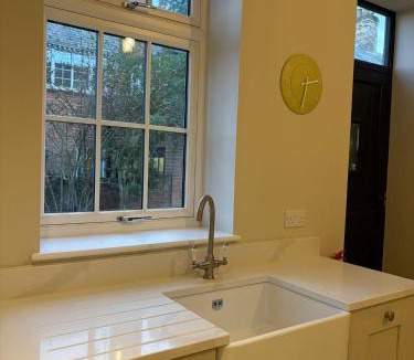 North Ferriby House | The Stables - North Ferriby