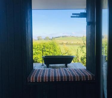 Cambridge House | The Stables