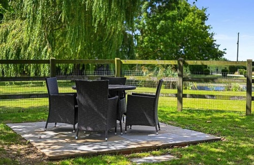 Halstead House | The Stables Rectory Farm