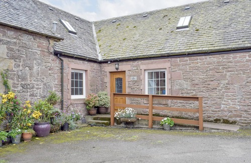 Balfron Cottage | The Stables - UK5532