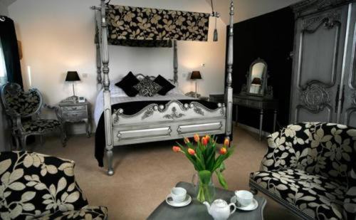 Ticknall Hotel | The Staff Of Life