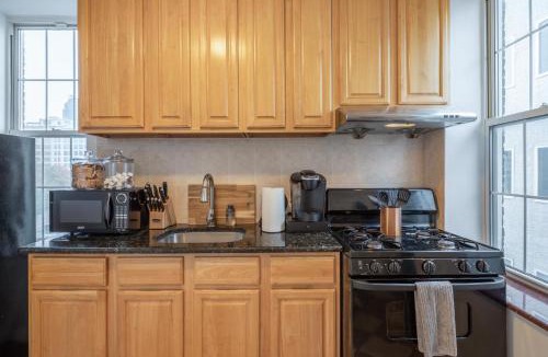 Chinatown Apartment | The Stairway Suites - Convention Center