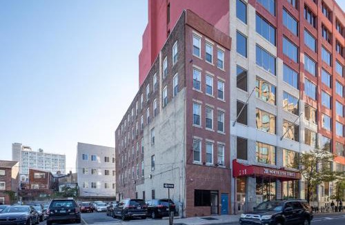 Chinatown Apartment | The Stairway Suites - Convention Center