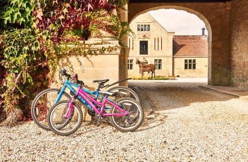 Walwick House | The Stallion