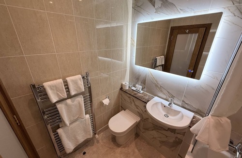 Thrussington Hotel | The Star Inn 1744