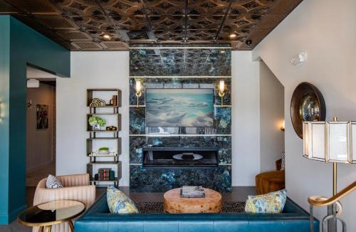 Springdale Apartment | The Star on Spring