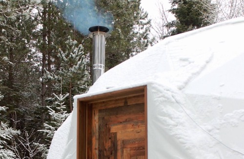 Unorganized Centre Parry Sound RV Rental | THE STARGAZER GEODOME: Shabby Chic & Very Private