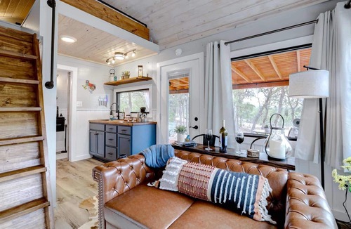 Hondo Cabin | The Starlight Escape