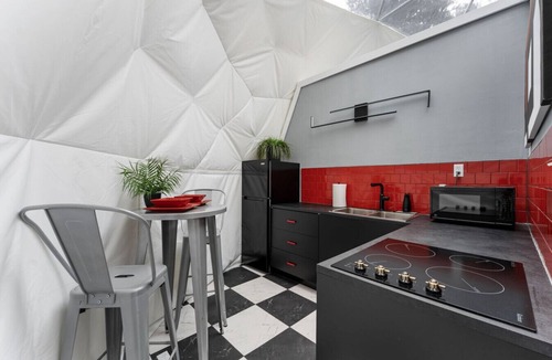 Myra House | The Starman Bubble Hut