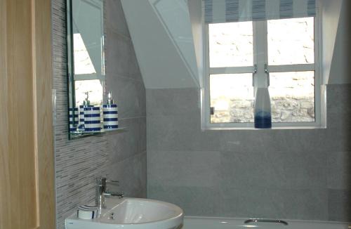 Bruton Apartment | The Starting Gate, Bruton