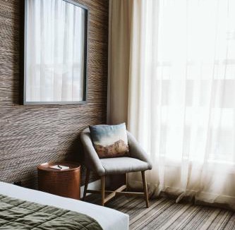 New Plymouth CBD Hotel | The State Hotel