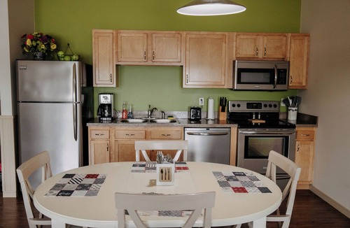 Holland Condo | The Staterooms 2P, Newly Built, Lake View, Seasonal Heated Pool, Near State Park