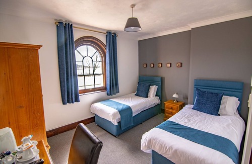 Martlesham Heath Bed & Breakfast | The Station Guest House