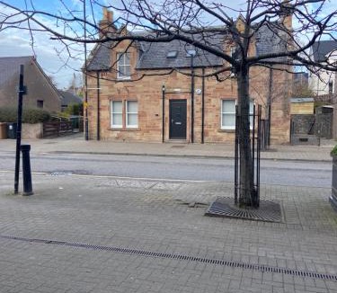 Cromarty Firth Hotel | The Station Hotel