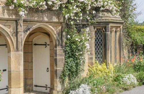 Ruswarp House | The Station House