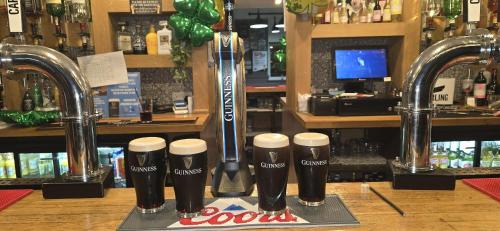 Stonnall Hotel | The Station Inn