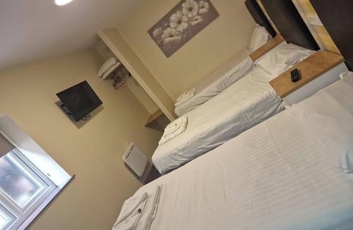 Stonnall Hotel | The Station Inn