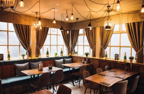 Bircotes Hotel | The Station Restaurant & Bar
