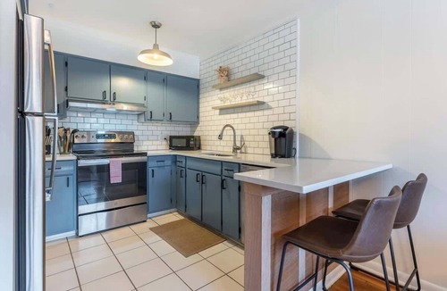 Historic Waverly House | The Stay Awhile Suite - Convenient Monthly Rental