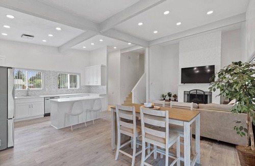 North Gresham House | The Staycation House