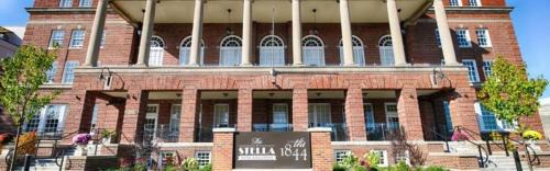 Downtown Kenosha Hotel | The Stella Hotel & Ballroom