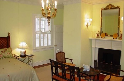 Historic Downtown Savannah Bed & Breakfast | The Stephen Williams House