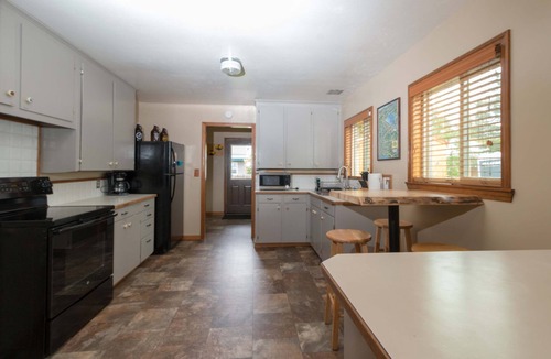 McCall Cabin | The Stibnite Cabin