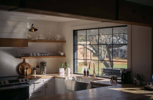 Picton House | The Stillwater - 2 Minutes to Sandbanks