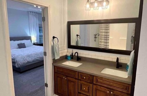 Stillwater House | The Stillwater Cottage