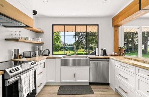 Picton House | The Stillwater - Indoor Pool & Finnish Sauna ST-2025-0065