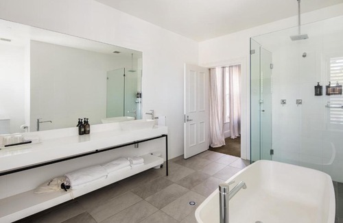 Stirling Hotel | The Stirling Hotel