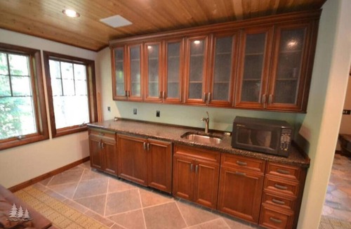 Lewiston House | The Stone House Summa