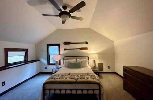 Lake Mohawk House | The Stonefire Cabin!