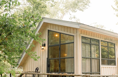 Fredericktown House | The Stonehouse - Private Hot Tub - Sleeps 5