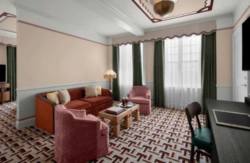 Uptown Hotel | The Stoneleigh, Autograph Collection