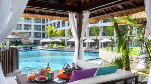 Downtown Kuta Hotel | The Stones Hotel - Legian Bali