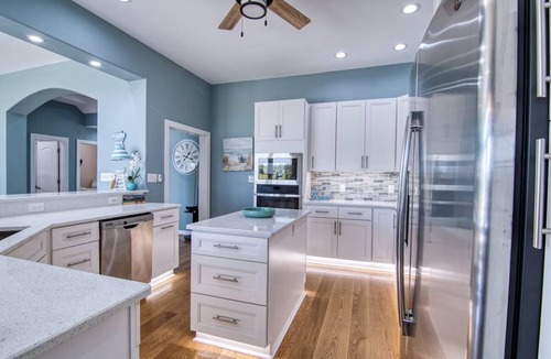Cape Charles House | The Strand: Free Golf Carts, Paddle Boards, Tennis & Pool, 1 Blk to Beach