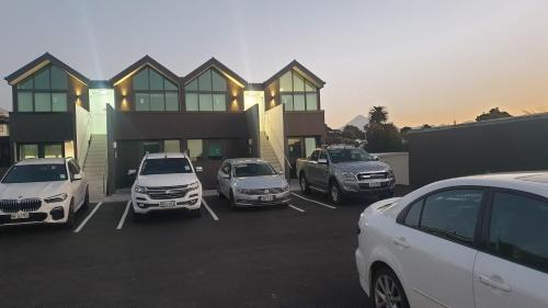 New Plymouth Hotel | The Strand