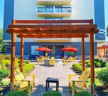 East Avenue Hotel | The Strathallan - a DoubleTree by Hilton